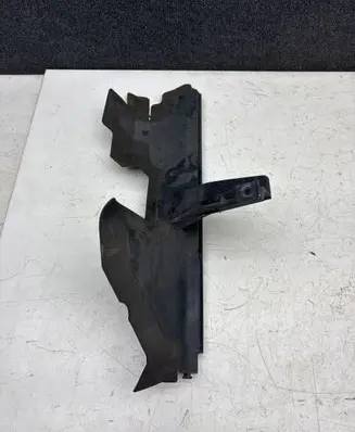 Opel Zafira C Intercooler air guide/duct channel 20897267