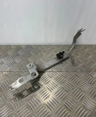 Audi A6 C7 Headlight/headlamp mounting bracket 4G0807591B