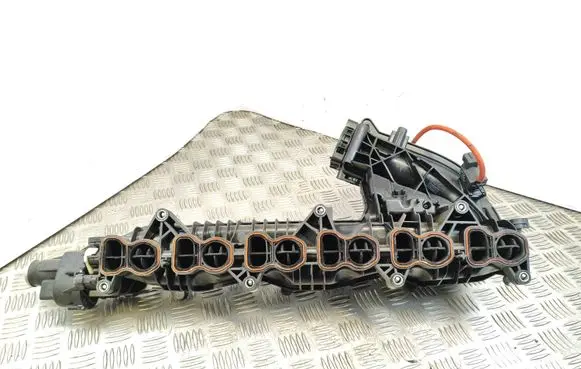 BMW X6 E71 Intake manifold 7811299 8507233 0280751005