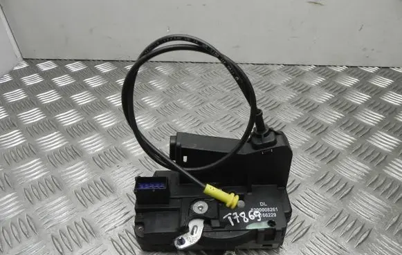 Opel Vivaro Loading door lock 8200008261 T7869