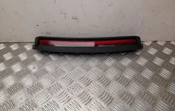 Tesla Model 3 Third/center stoplight 107740500G