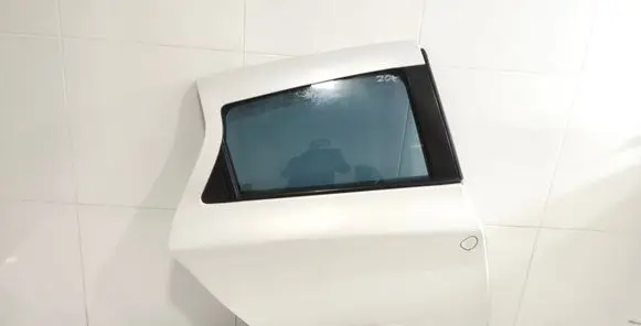 Renault Zoe Rear door 