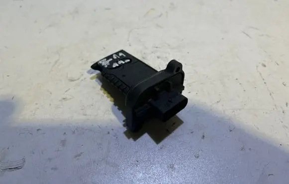 BMW 5 F10 F11 Mass air flow meter 0281006092 8506408 282141614R