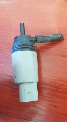 BMW 1 E81 E87 Windscreen/windshield washer pump 6934159