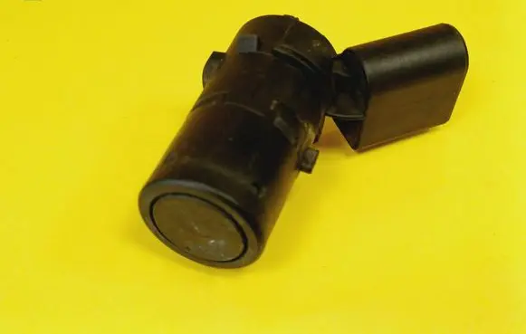 Audi A6 S6 C5 4B Parking PDC sensor 4B0919275F