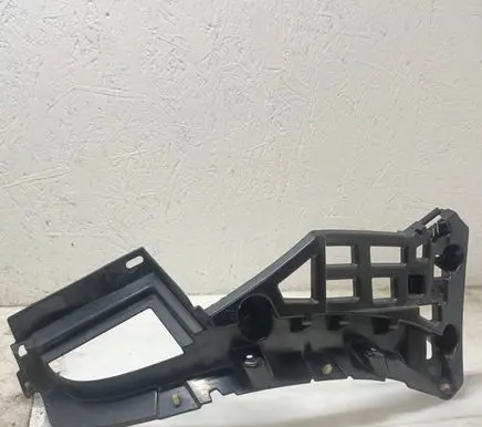 Porsche Macan (95B) Rear bumper mounting bracket 95B807454
