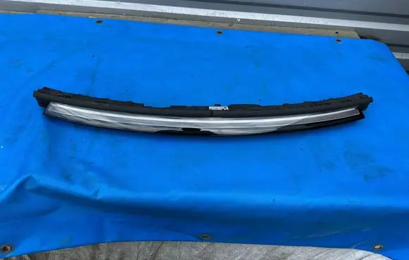 Mercedes-Benz EQC Headlight/headlamp A2939069200 Z001Q003