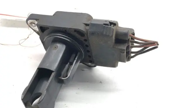 Toyota Land Cruiser (FJ75) Mass air flow meter 2220433010