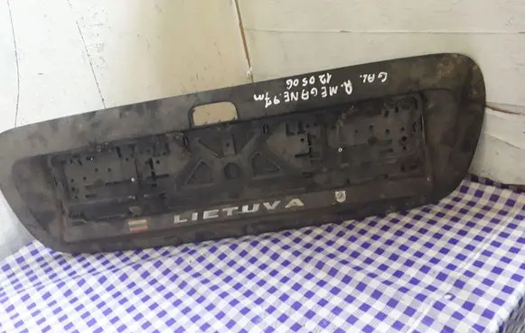 Renault Megane I Trunk door license plate light bar 