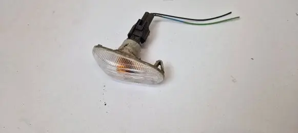 Saab 9-3 Ver2 Front fender indicator light 12777318