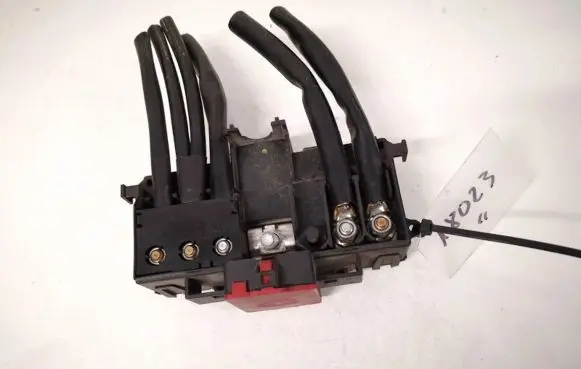 Mercedes-Benz C W203 Fuse box set a2035450803