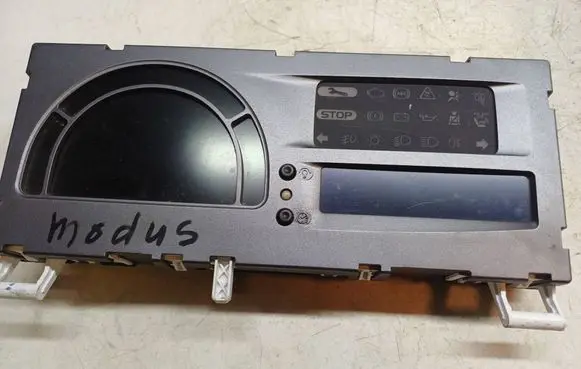 Renault Modus Speedometer (instrument cluster) P8200543810F P8200543810 MS0005024A