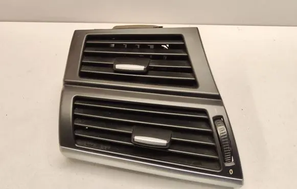 BMW X5 E70 Dashboard side air vent grill/cover trim 7161803 773201 011778402
