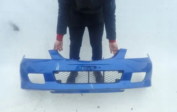 Mazda 323 F Front bumper