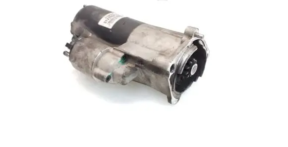 Audi A4 S4 B7 8E 8H Starter motor STX200476