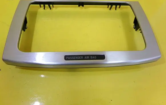 Volkswagen PASSAT B6 Dashboard center trim panel 3C0858069