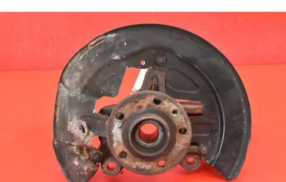 Front wheel hub spindle knuckle