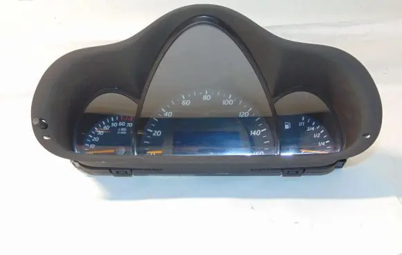 Mercedes-Benz C W203 Speedometer (instrument cluster) A2035402148 A2035403947