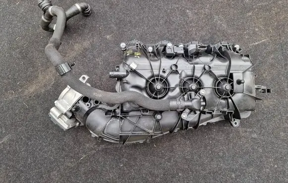BMW 4 G22 G23 G24 G26 Intake manifold 8647975 10543512