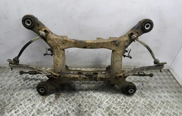 Mercedes-Benz ML W164 Rear subframe 