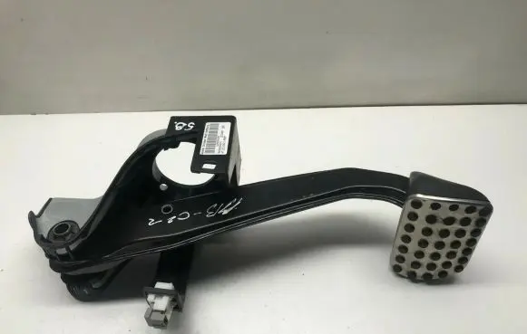 Mercedes-Benz C W204 Brake pedal A2042902301 A204292016 A1702900182