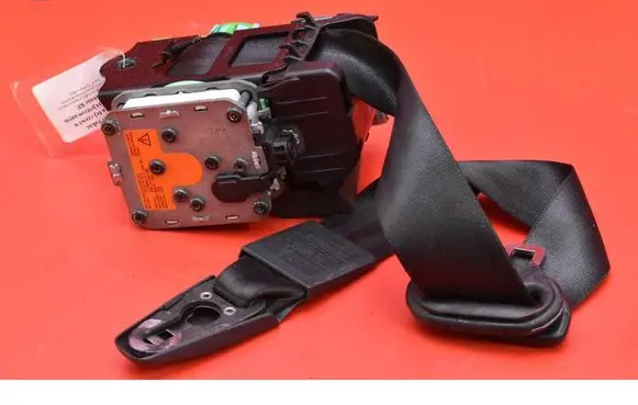 Audi A4 S4 B8 8K Front seatbelt 8K1857705J