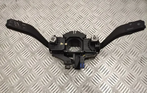 Skoda Octavia Mk2 (1Z) Indicator stalk 1K0953519C 1K0953513G
