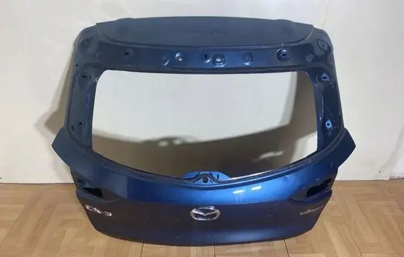 Mazda CX-3 Truck tailgate 