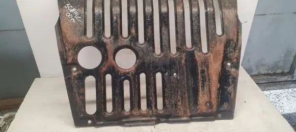 Engine splash shield/under tray