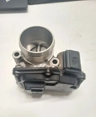 Ford Fiesta Throttle valve 50989002