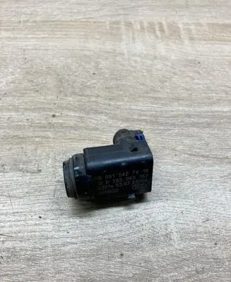 Mercedes-Benz E W211 Parking PDC sensor 0015427418 0263003167