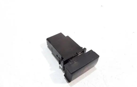 Hyundai Santa Fe Hazard light switch