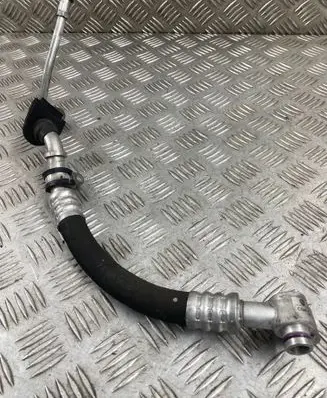 Audi Q7 4L Air conditioning (A/C) pipe/hose 7L6820743J