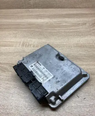 Opel Vectra B Engine control unit/module ECU 24417194 0281010269