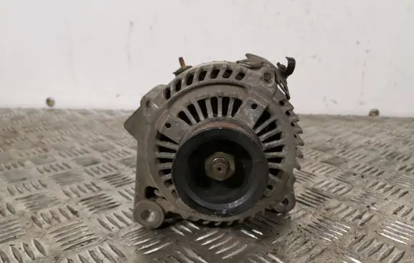 Toyota Avensis Verso Generator/alternator 2706028160
