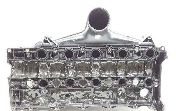 Volvo V70 Rocker cam cover 30743312