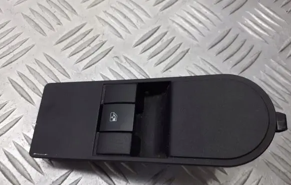Opel Astra G Quarter vent window switch 13228709