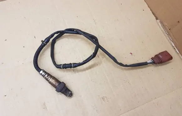 Audi A3 S3 A3 Sportback 8P Lambda probe sensor 06J906262A 0258006911