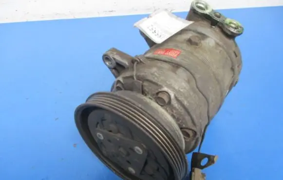 Nissan Serena Air conditioning (A/C) compressor (pump)