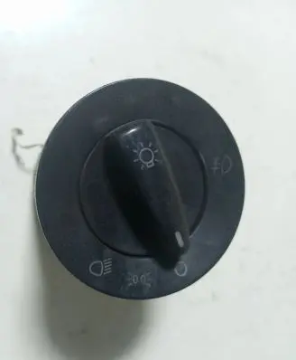 Volkswagen Golf IV Light switch 3B0941531B