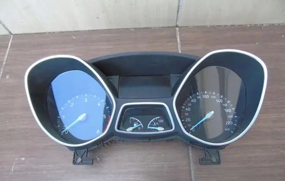 Ford Focus Speedometer (instrument cluster) F1ET14F094BB