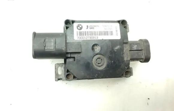 BMW 1 F20 F21 Fan control module 7608410