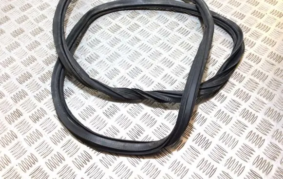 Audi Q5 SQ5 Rubber seal rear door 80A833721D