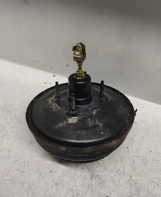 Honda CR-V Brake booster