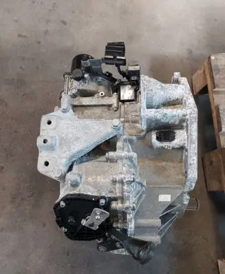 Volkswagen Golf VIII Automatic gearbox 