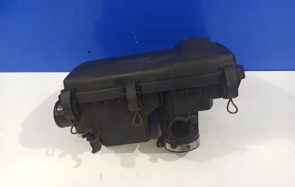 Toyota Prius (XW10) Air filter box AIRFILTERBOX