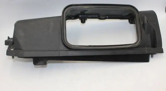 BMW X1 E84 Air filter box cover 7787254 0928400397
