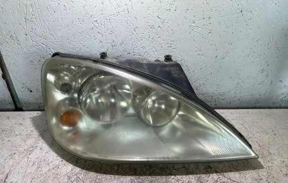 Ford Galaxy Headlight/headlamp 7M5941016D 0301183202 011B02A04HR