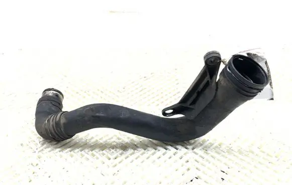 Volkswagen Golf V Intercooler hose/pipe