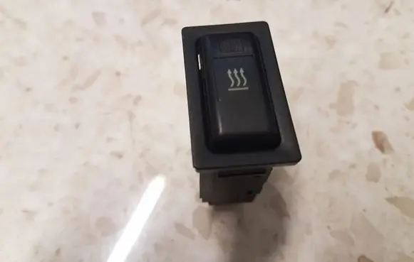Toyota Avensis T220 Windscreen/window heater switch 153337
